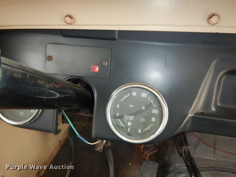 image for item DN1722 1990 Chevrolet B60  school bus