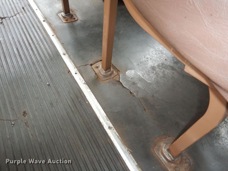 image for item DN1722 1990 Chevrolet B60  school bus