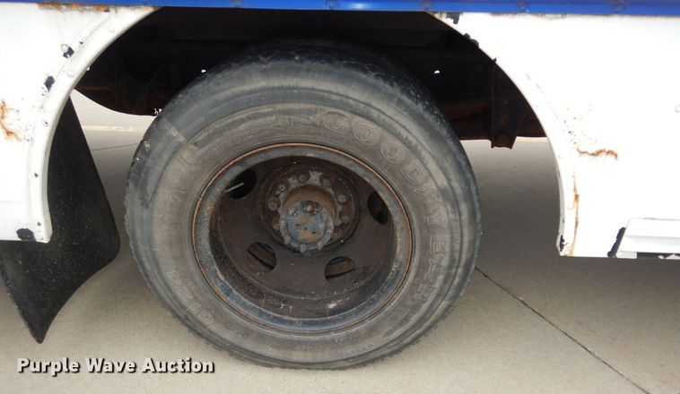 image for item DN1722 1990 Chevrolet B60  school bus