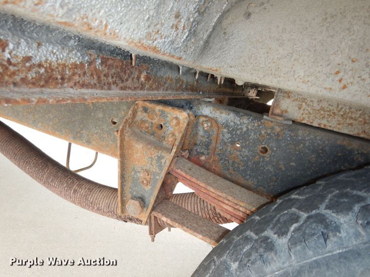 image for item DN1722 1990 Chevrolet B60  school bus