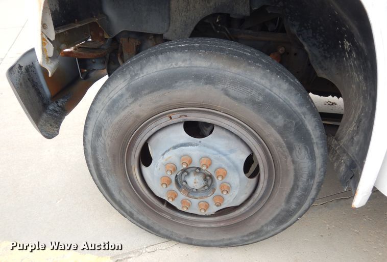 image for item DN1722 1990 Chevrolet B60  school bus