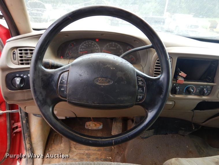 image for item DO1489 2000 Ford F150  SuperCab pickup truck