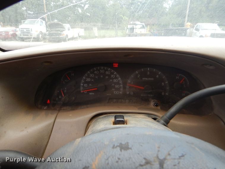 image for item DO1489 2000 Ford F150  SuperCab pickup truck