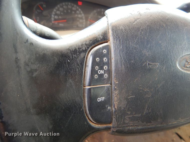 image for item DO1489 2000 Ford F150  SuperCab pickup truck