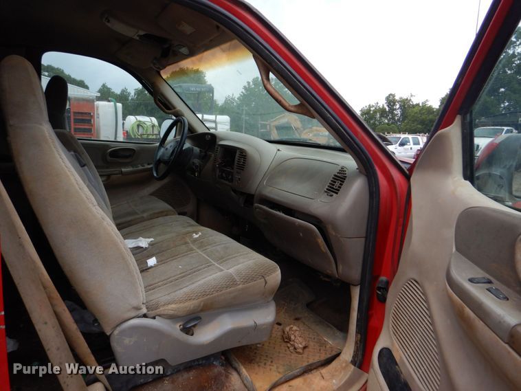 image for item DO1489 2000 Ford F150  SuperCab pickup truck