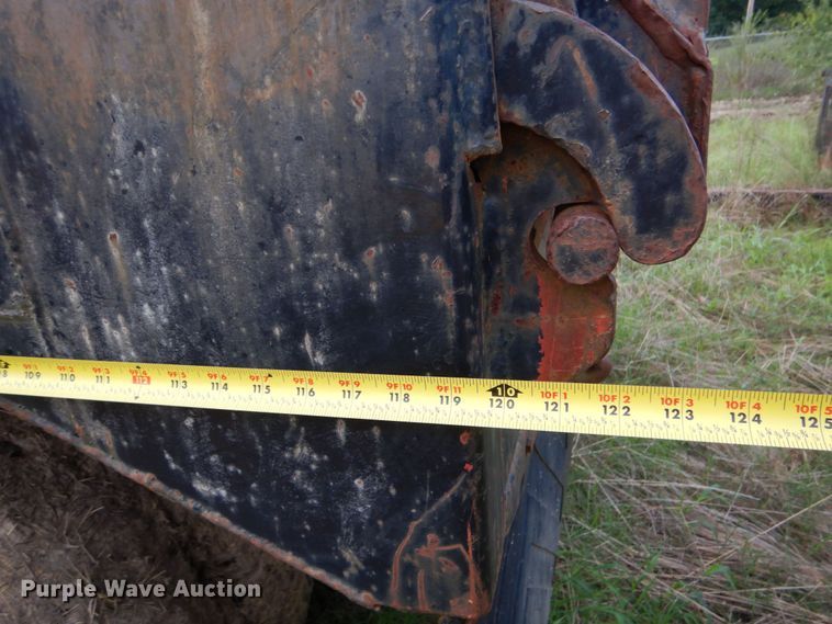 image for item DO1493 1991 Ford F700  dump truck