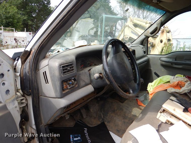 image for item DO1499 1999 Ford F450  utility / service truck