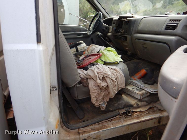 image for item DO1499 1999 Ford F450  utility / service truck