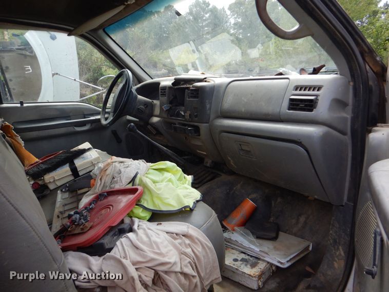 image for item DO1499 1999 Ford F450  utility / service truck