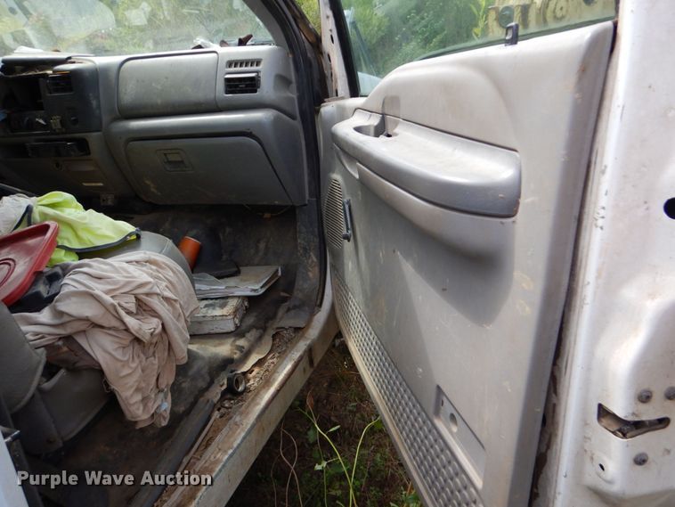 image for item DO1499 1999 Ford F450  utility / service truck