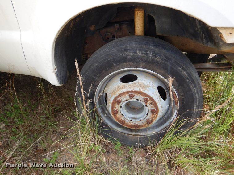 image for item DO1499 1999 Ford F450  utility / service truck