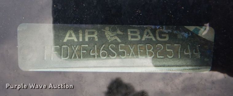 image for item DO1499 1999 Ford F450  utility / service truck