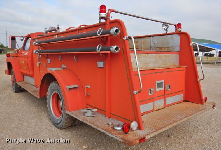 image for item DP4819 1974 Ford F600  pumper fire truck