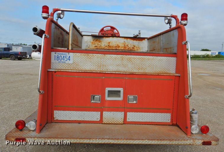 image for item DP4819 1974 Ford F600  pumper fire truck