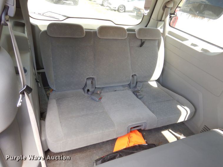 image for item DP5527 2006 Ford Freestar SE  van