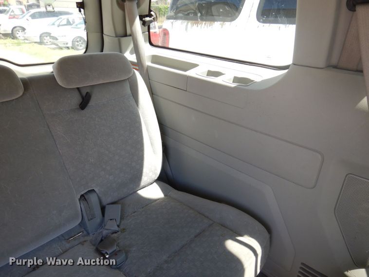 image for item DP5527 2006 Ford Freestar SE  van