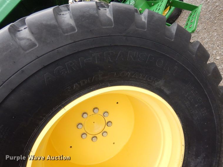 image for item DS1324 2010 John Deere 5065E  tractor