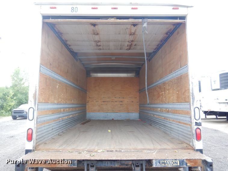 image for item DS8141 2012 Ford F450 Super Duty XL  box truck