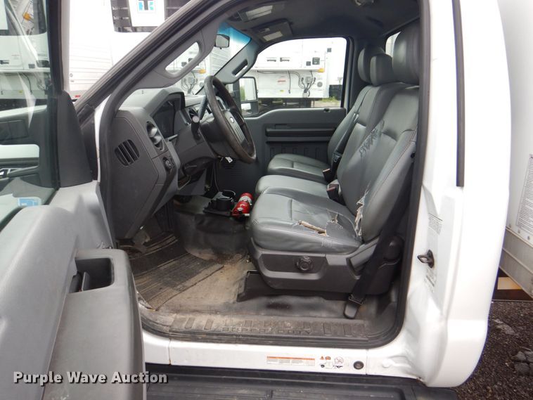 image for item DS8141 2012 Ford F450 Super Duty XL  box truck