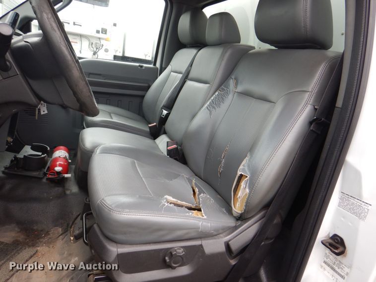 image for item DS8141 2012 Ford F450 Super Duty XL  box truck