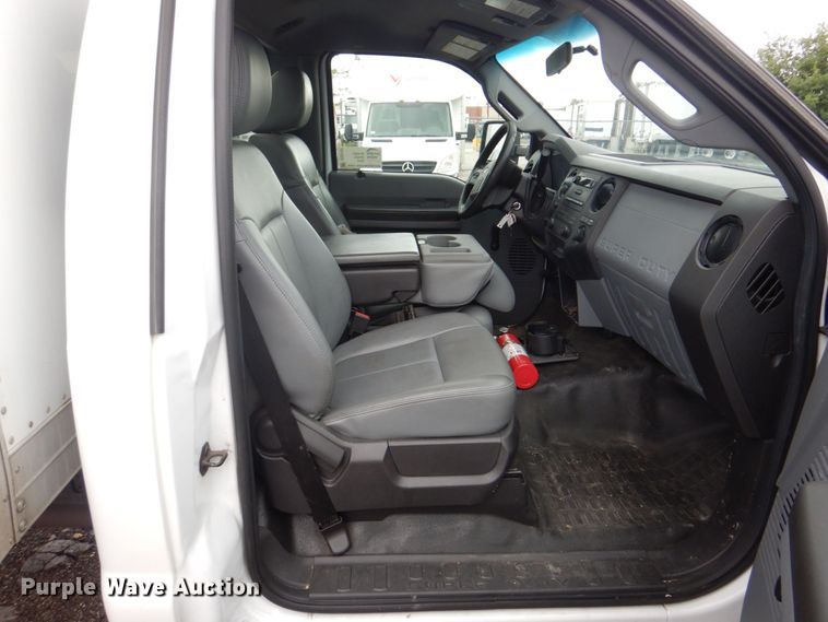 image for item DS8141 2012 Ford F450 Super Duty XL  box truck