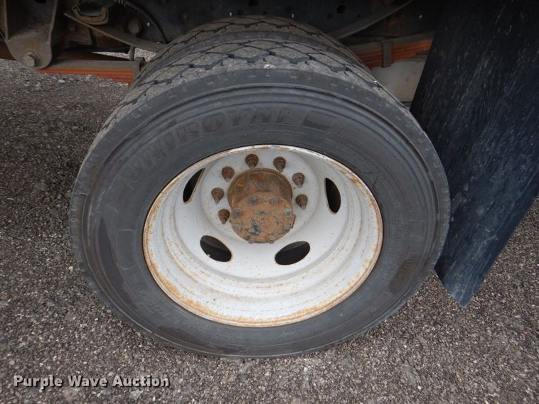 image for item DS8141 2012 Ford F450 Super Duty XL  box truck