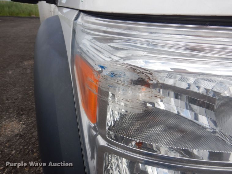 image for item DS8142 2012 Ford F450 Super Duty  box truck