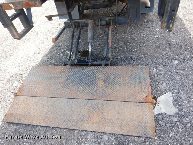 image for item DS8142 2012 Ford F450 Super Duty  box truck