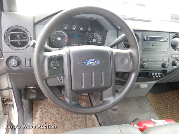 image for item DS8142 2012 Ford F450 Super Duty  box truck