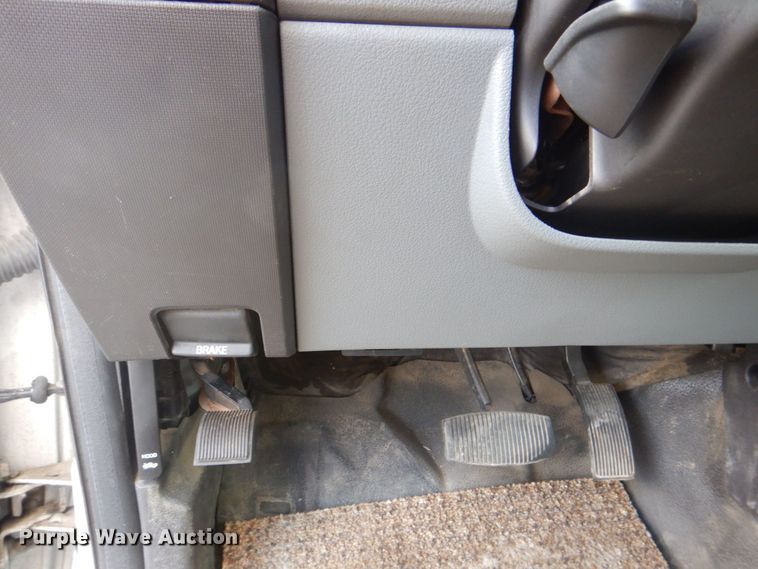 image for item DS8142 2012 Ford F450 Super Duty  box truck