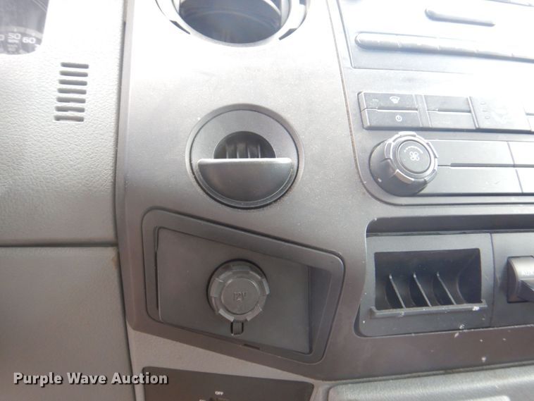 image for item DS8142 2012 Ford F450 Super Duty  box truck