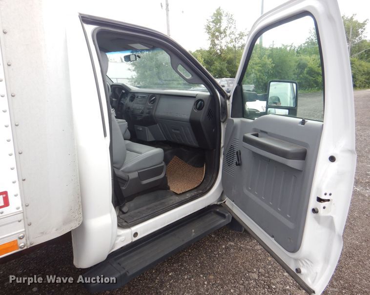 image for item DS8142 2012 Ford F450 Super Duty  box truck