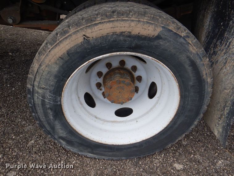 image for item DS8142 2012 Ford F450 Super Duty  box truck