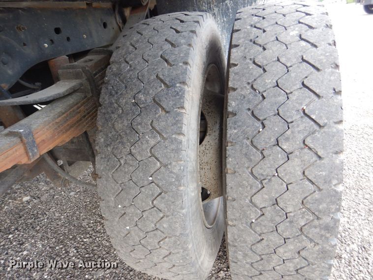 image for item DS8142 2012 Ford F450 Super Duty  box truck