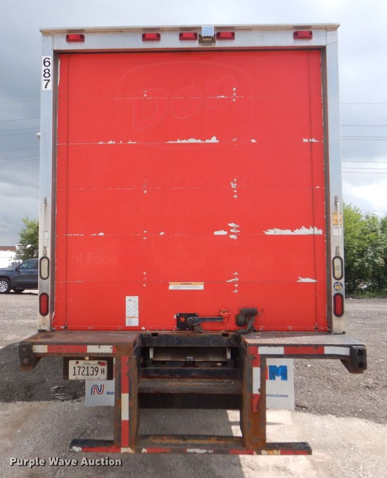 image for item DS8143 2014 Hino 268  box truck