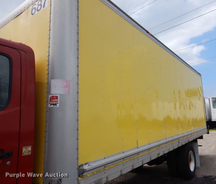 image for item DS8143 2014 Hino 268  box truck