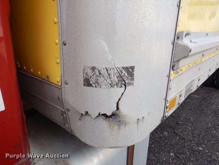 image for item DS8143 2014 Hino 268  box truck