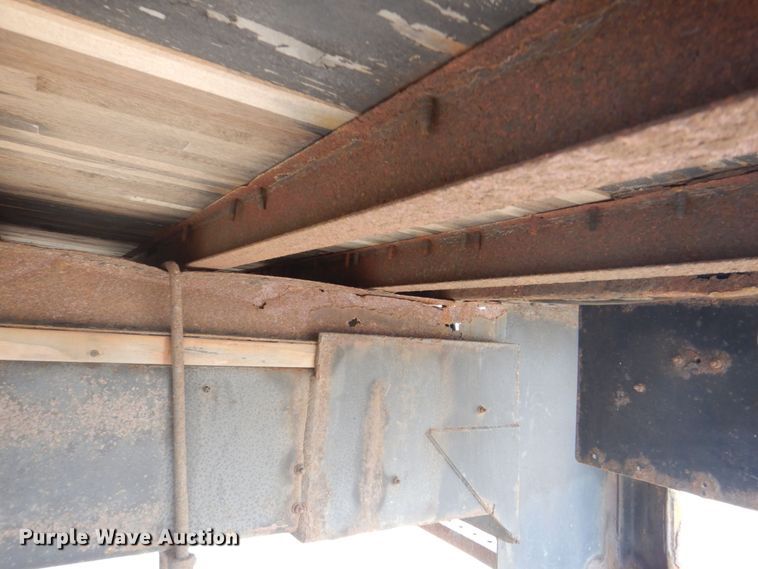 image for item DS8143 2014 Hino 268  box truck