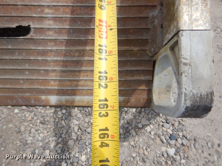 image for item DS8143 2014 Hino 268  box truck