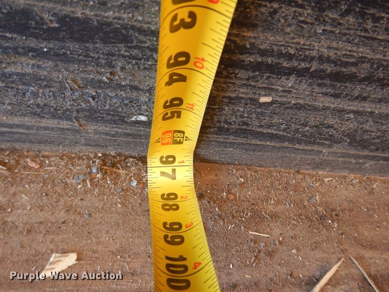 image for item DS8143 2014 Hino 268  box truck