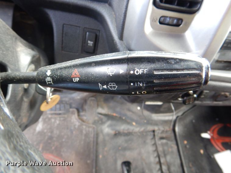 image for item DS8143 2014 Hino 268  box truck