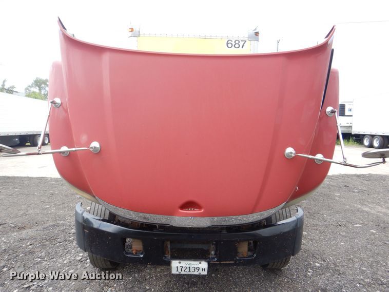 image for item DS8143 2014 Hino 268  box truck