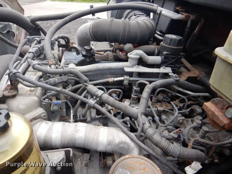 image for item DS8143 2014 Hino 268  box truck