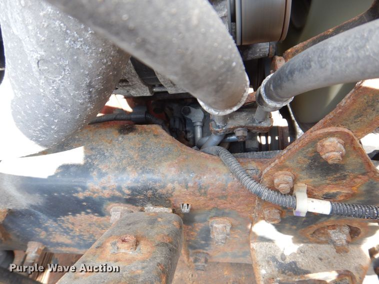 image for item DS8143 2014 Hino 268  box truck