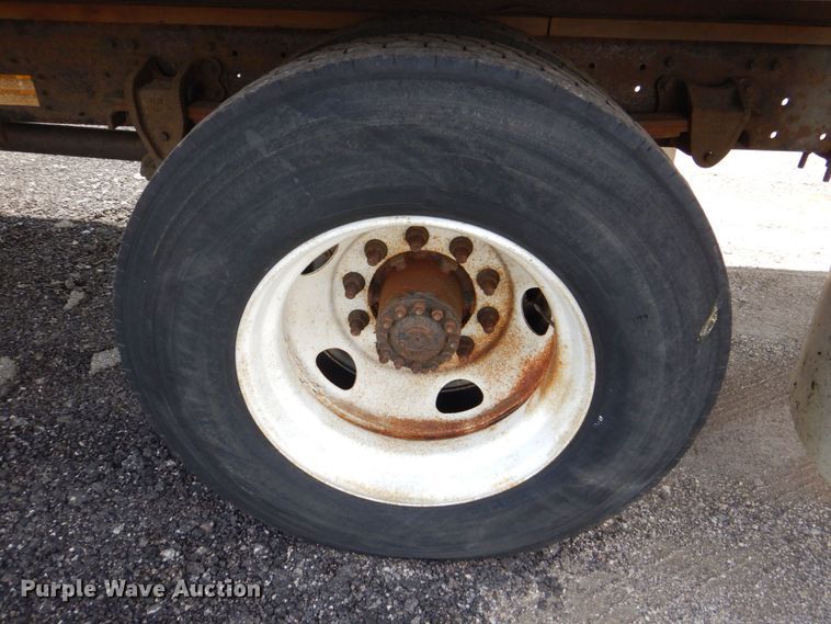 image for item DS8143 2014 Hino 268  box truck