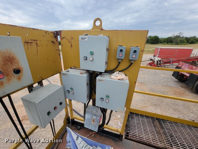 image for item HF9355 Oilfield reclamation unit