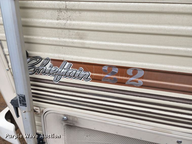 image for item JB9027 1985 Winnebago Chieftain 22  RV