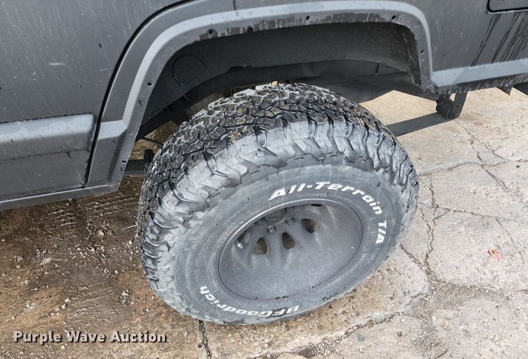 image for item JB9031 1999 Jeep Cherokee  SUV