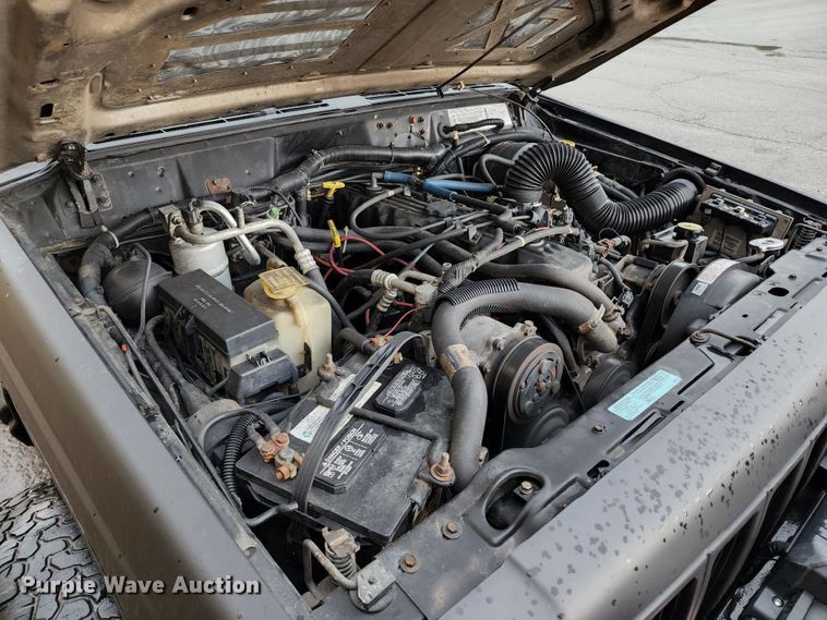 image for item JB9031 1999 Jeep Cherokee  SUV