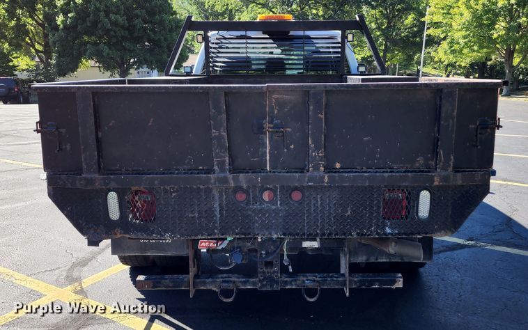 image for item JB9072 2016 Ford F450 Super Duty XL  flatbed truck